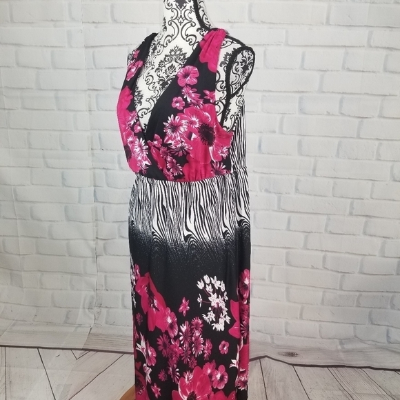 Dots size 1x floral print sleeveless stretch dress - Picture 7 of 8